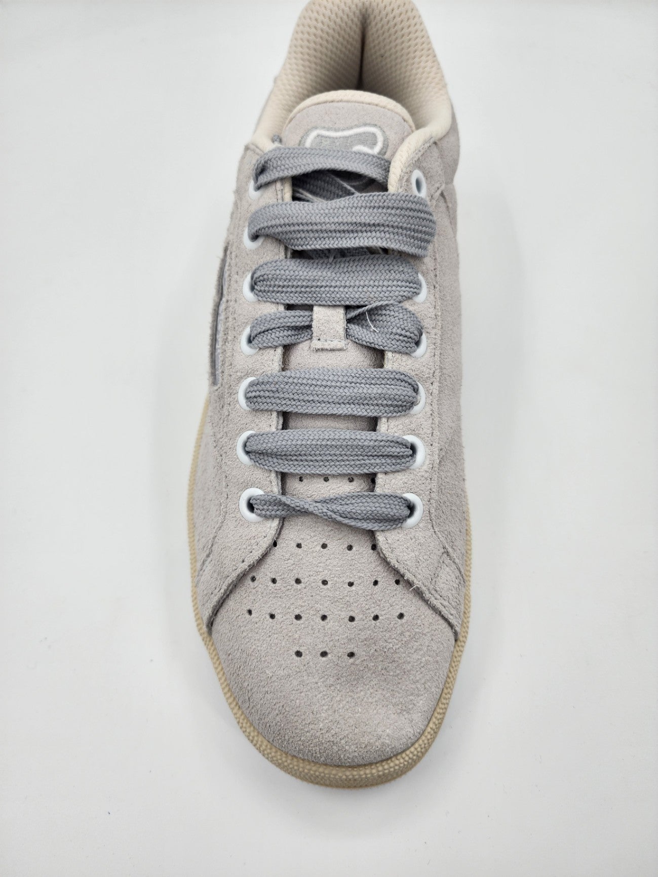 New Reebok Suede Solid Beige Club Men's Casual Sneakers Size UK 9.5