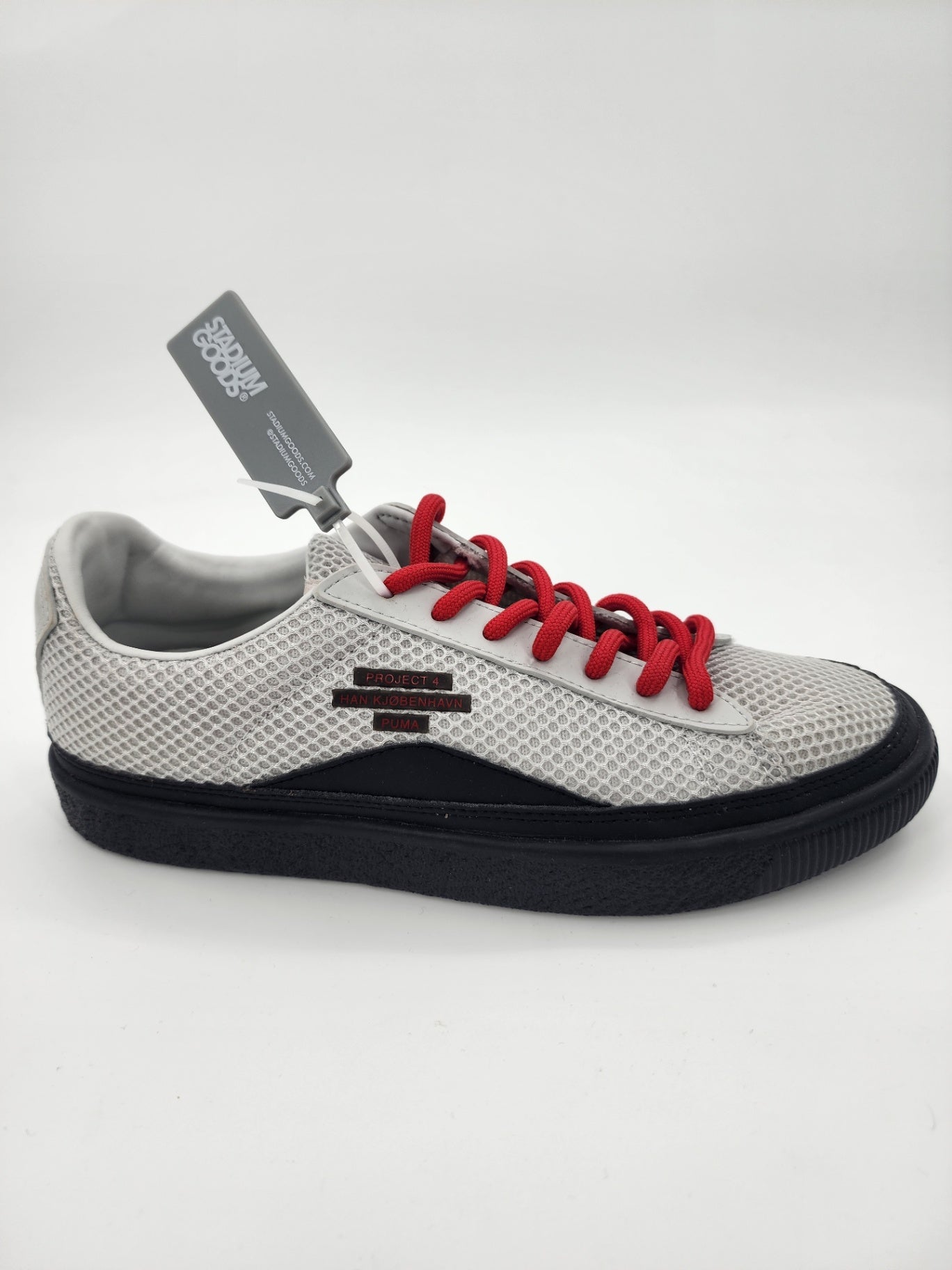 Puma Textile Solid Trainer Leisure White Project Men Casual Trainers Size UK 5.5