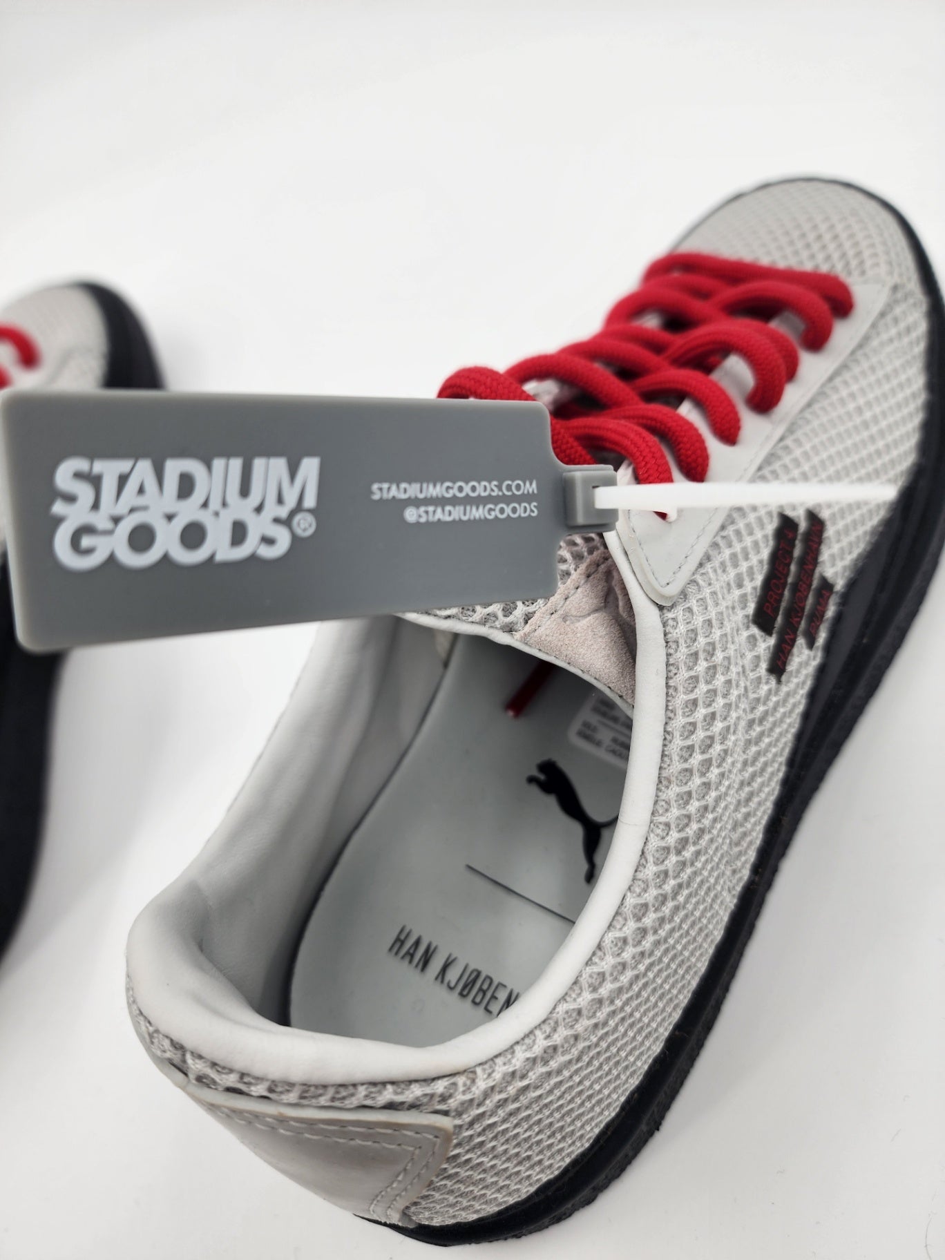 Puma Textile Solid Trainer Leisure White Project Men Casual Trainers Size UK 5.5