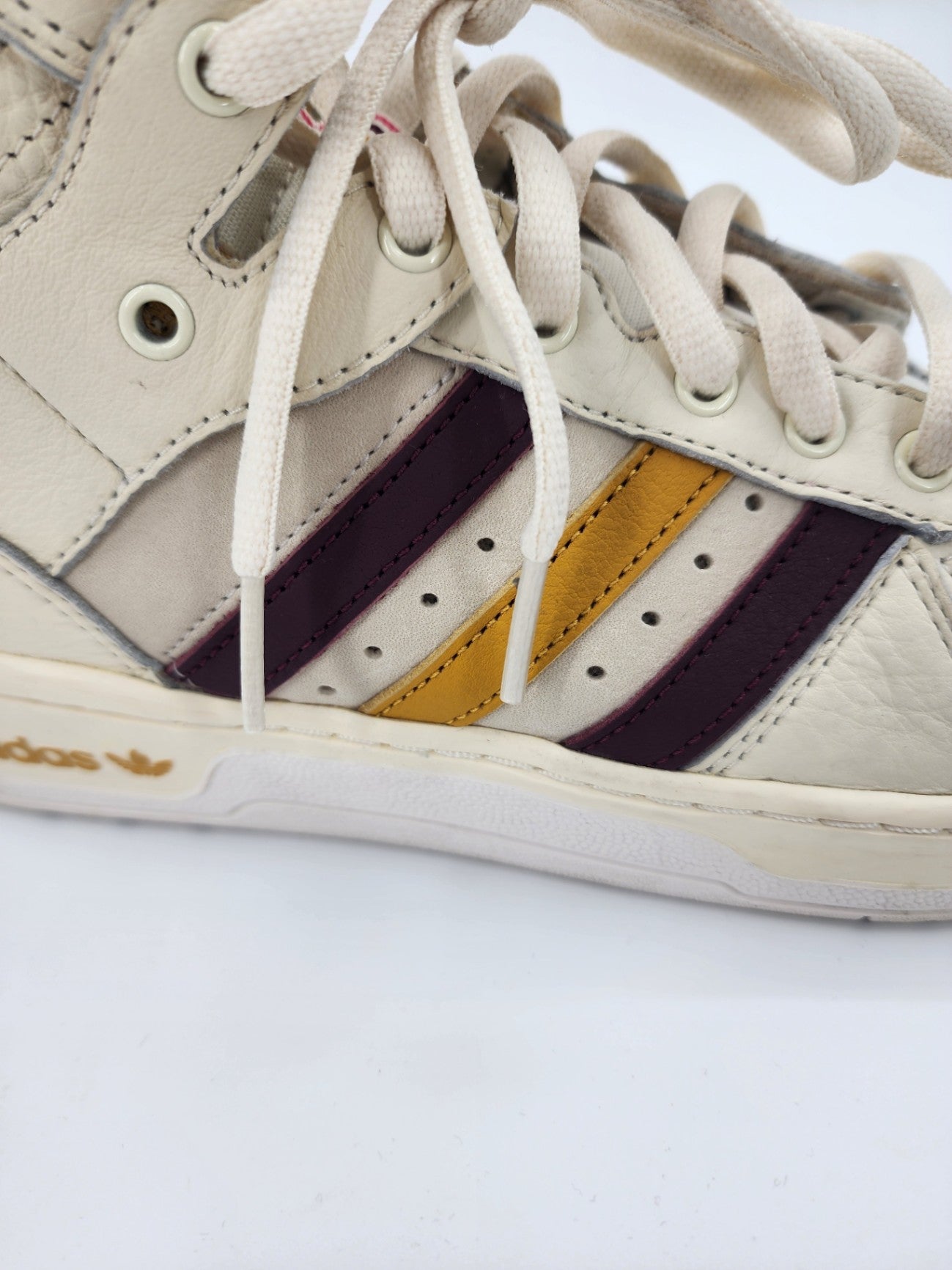 New Adidas Leather Solid High-Top Casual Cream Adidas Originals Solid Size UK 8