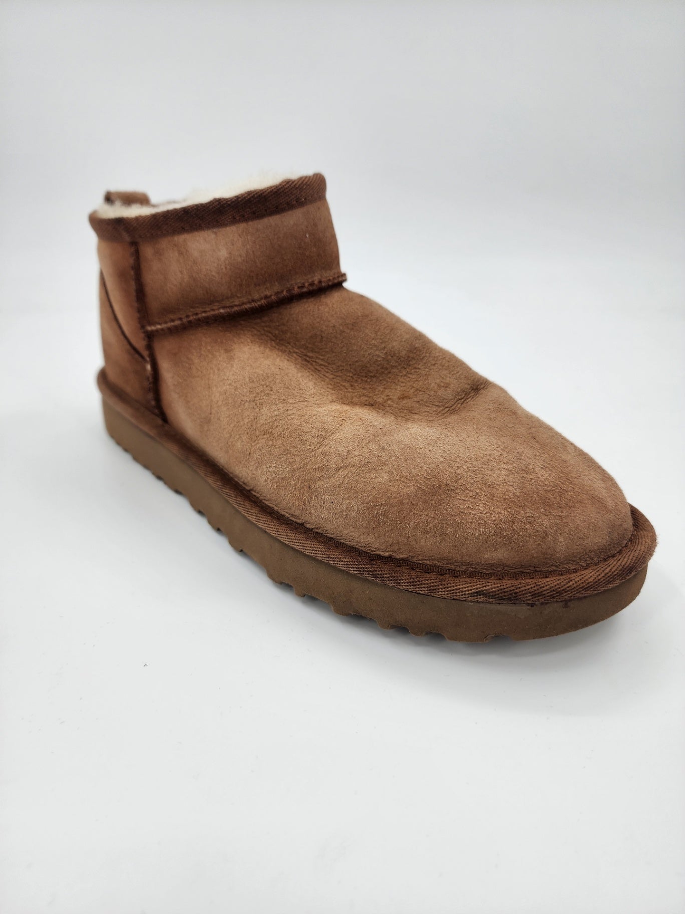 New UGG Sheepskin Solid Classic Mini Chestnut Boot Women Solid Winter Size UK 6