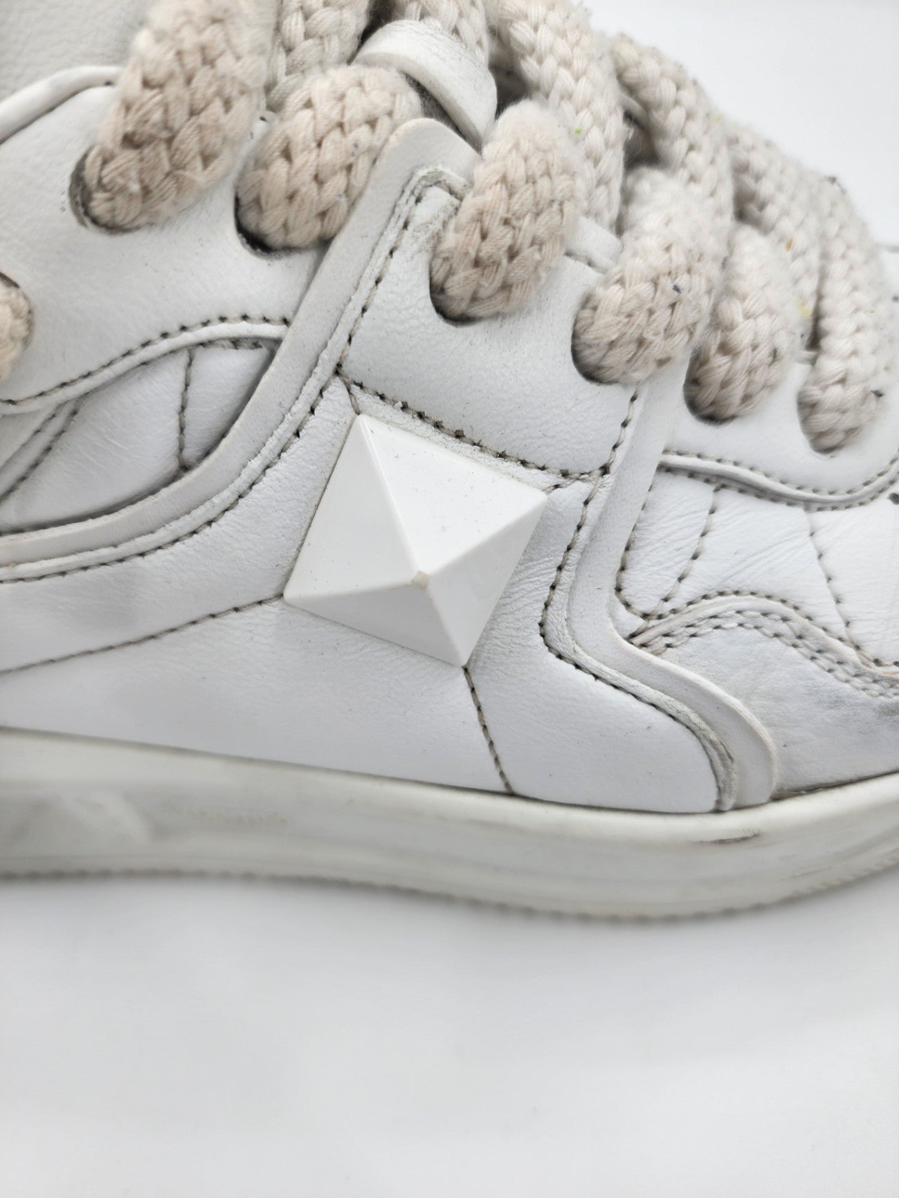 Valentino Leather Solid Casual Walking White Rockstud Trainers Size EU 38