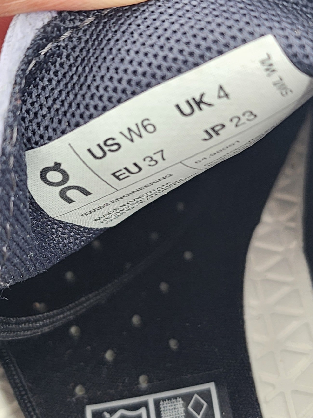 On Textile Solid Trail Running Navy Cloud Women Sport Solid CloudTec Size UK 4